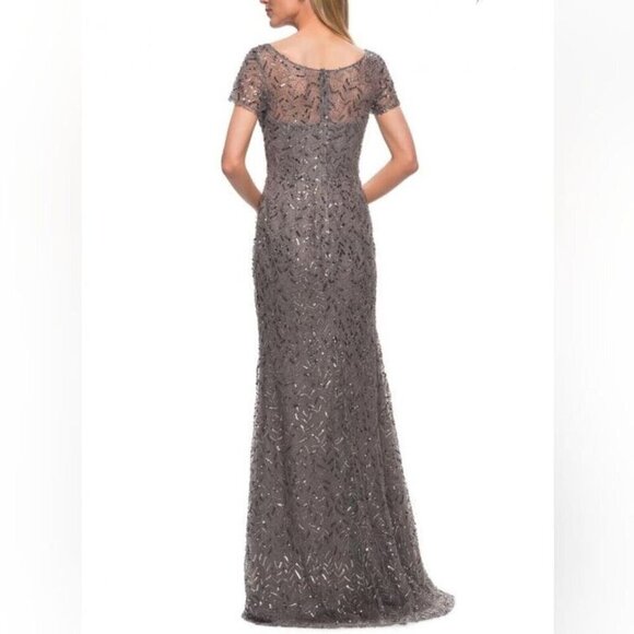 La Femme Silver Sequin Short Sleeve Beaded Sequin Sheath Gown - Picture 3 of 5